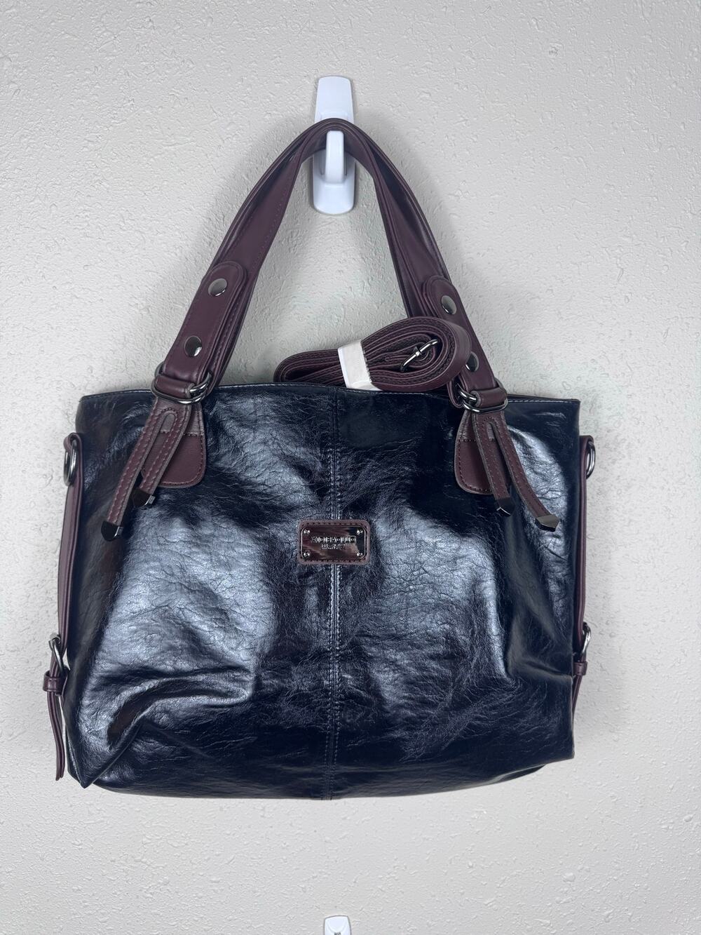Xidibaulo Brown and Black Womens Faux Leather Tote